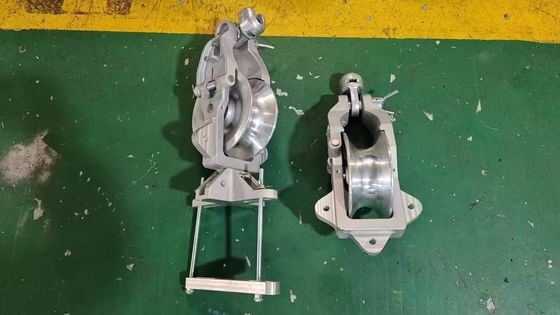 شراء Φ178×76 كتلة الحبل المثبتة على السلاح العابر مع حمولة 10KN المسجلة لتركيب كابلات خطوط النقل online manufacture